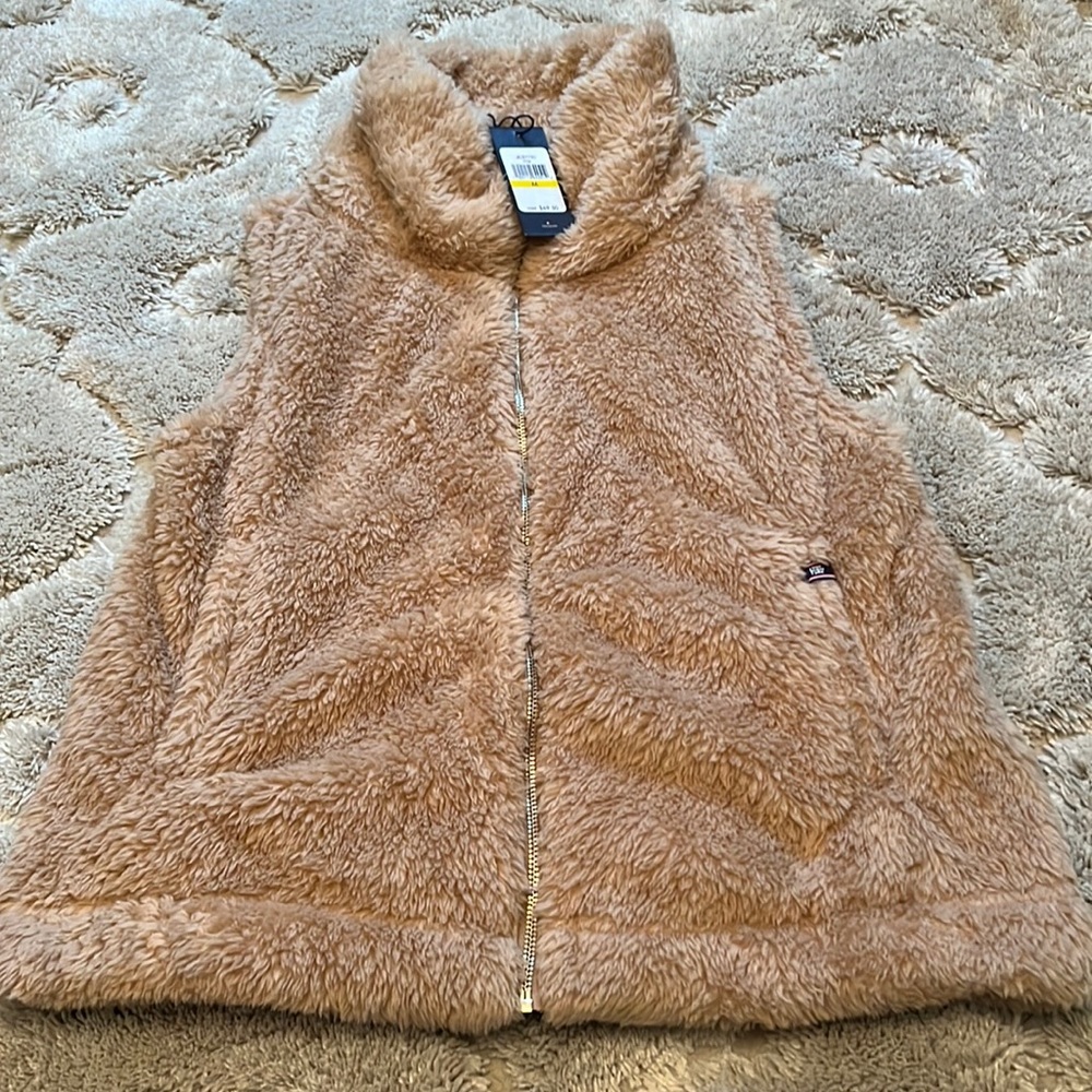 NWT Tommy Hilifiger Cowl neck fuzzy vest, size medium